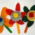 Summer Felt Flower Craft For Kids (with Popsicle Sticks)